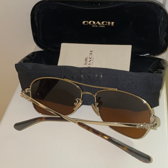 Coach vintage Sunglasses - Picture 4 of 6